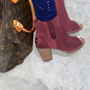 TOMS Peep Toe Bootie Size 8.5